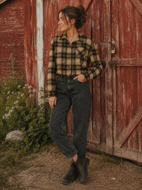 Faded Rose Cropped Flannel Shirt | Size Large | Soft | Fringe Hem